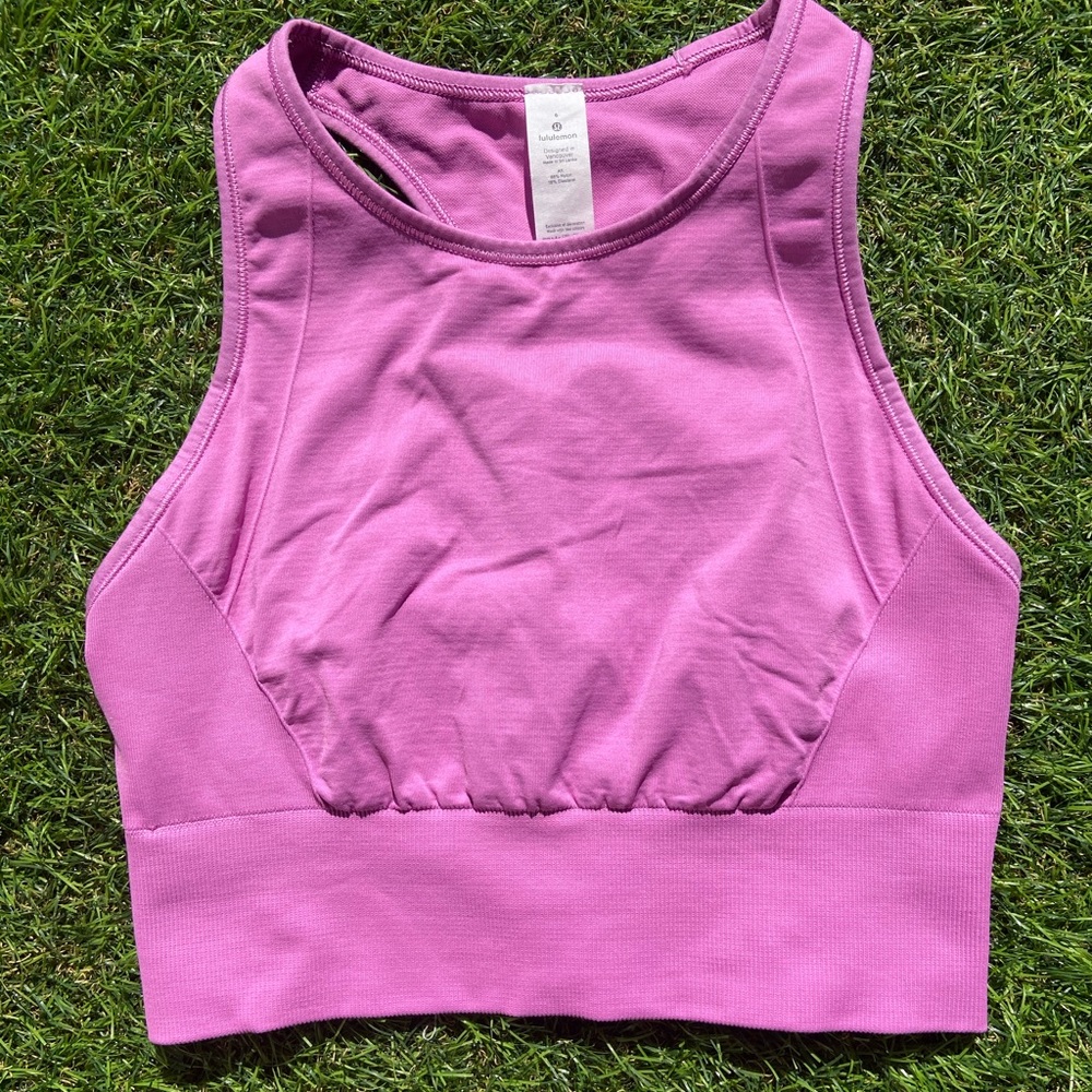 LULULEMON Fuchsia Sports Bra